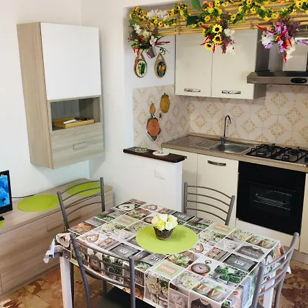 Condominio Irma * Borghetto Santo Spirito