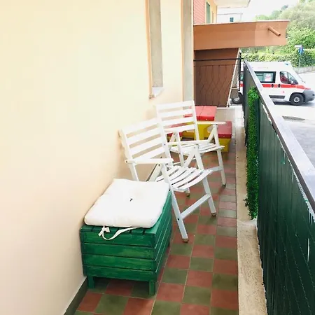Condominio Irma * Borghetto Santo Spirito